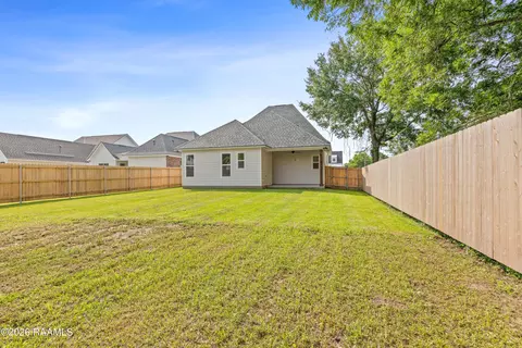 Exterior - 107 Hamilton Parc Way, Lafayette, LA 70508 photo 5 of 8