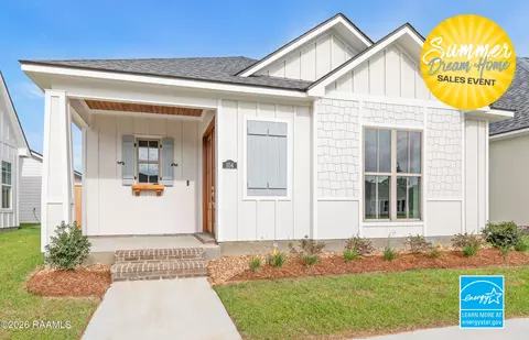 104 Harbourside Dr, Youngsville, LA 70592