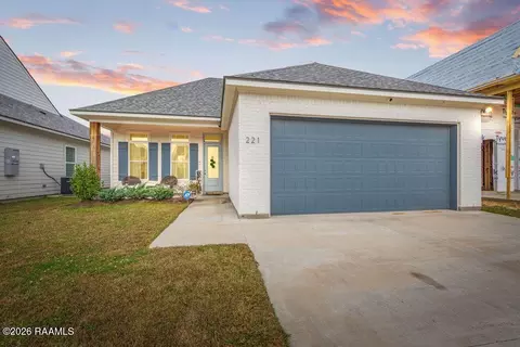 221 Timber Mill St, Lafayette, LA 70508
