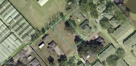 108 Coulee Dr, Lafayette, LA 70508
