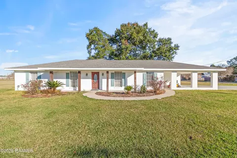 1122 Dugas Rd, Lafayette, LA 70507