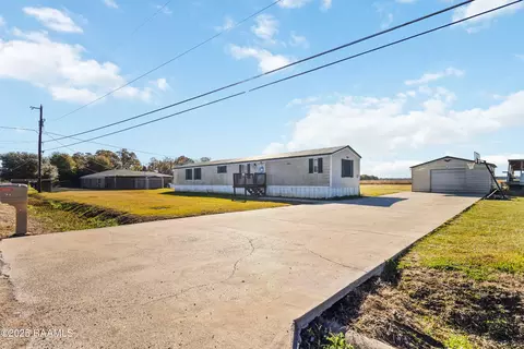 365 Veterans Dr, Opelousas, LA 70570