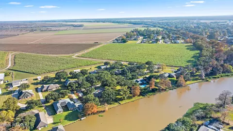 View/Area - 408 Beth Dr, Franklin, LA 70538 photo 5 of 7