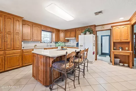 Kitchen - 408 Beth Dr, Franklin, LA 70538 photo 2 of 3