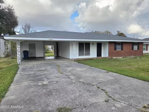 103 Leahy Dr, Lafayette, LA 70506