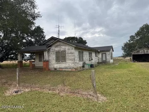 211 Bertinot Rd, Opelousas, LA 70570
