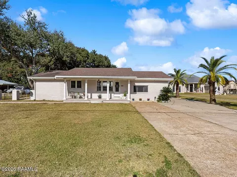 826 Ira St, Carencro, LA 70520