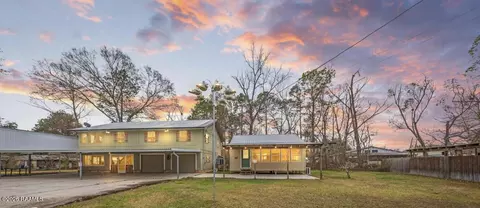 1036 Gabriel St, Breaux Bridge, LA 70517