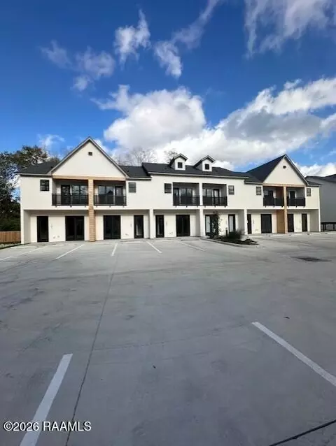 1510 Kaliste Saloom Rd #105, Lafayette, LA 70508