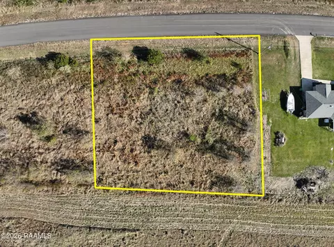 1742 Pavilion Dr, Iowa, LA 70647