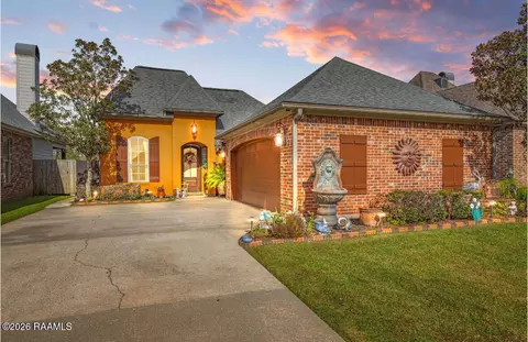 107 Octavia Dr, Scott, LA 70583