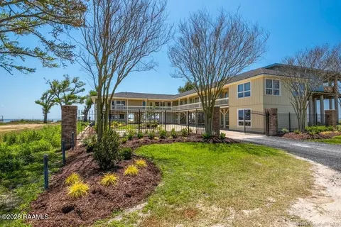 443 Miguel St, Lake Charles, LA 70607