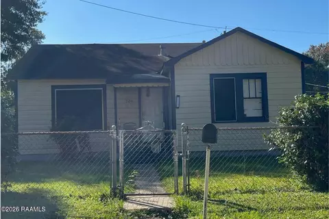 208 Randolph Dr, Lafayette, LA 70501