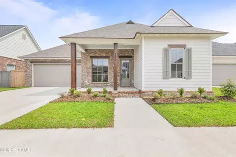 223 Trail Pointe Dr, Scott, LA 70583