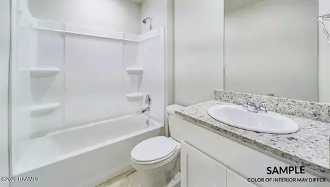 Bath - 102 Eagle Heights Dr, Duson, LA 70529 photo 1 of 2