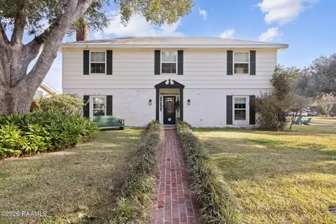 617 Claymore Dr, Lafayette, LA 70503