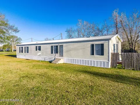 8521 General Collins St, New Iberia, LA 70560