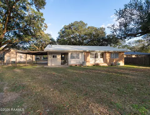 Exterior - 411 N 9th St, Eunice, LA 70535 photo 2 of 4