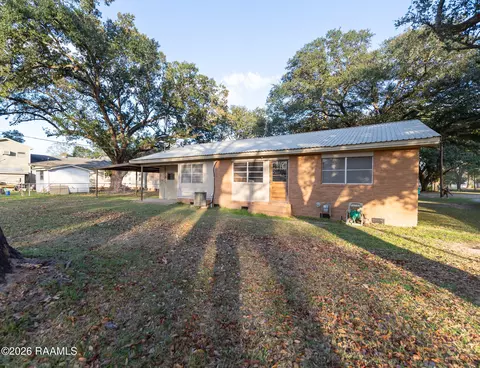 Exterior - 411 N 9th St, Eunice, LA 70535 photo 4 of 4