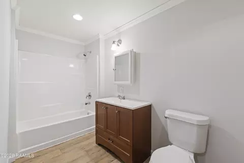 Bath - 434 Summer Ridge Loop, Sunset, LA 70584 photo 1 of 4