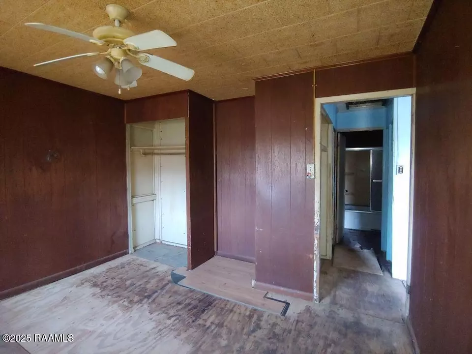 Bedroom - 612 Ashton St, New Iberia, LA 70563 photo 2 of 3
