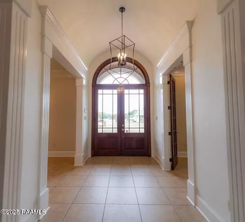 Entry Way - 99 University Pl, Eunice, LA 70535 photo 1 of 1