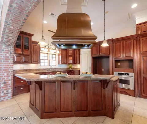 Kitchen - 99 University Pl, Eunice, LA 70535 photo 3 of 3