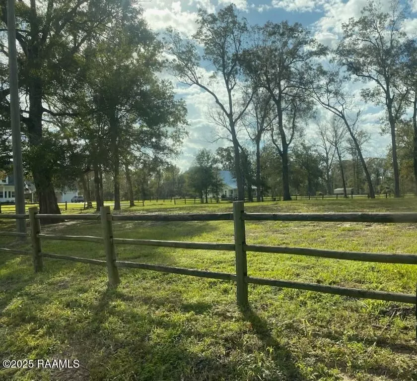  1064 Mcveigh Rd, Arnaudville, LA 70512 photo 1