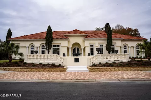 103 Riverbriar Rd, Lafayette, LA 70503