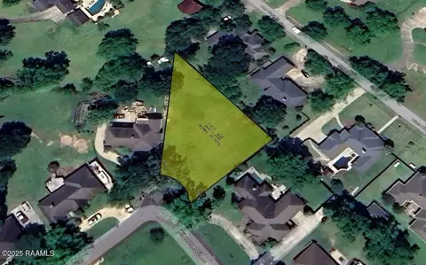 204 Kilbourne Cir, Carencro, LA 70520