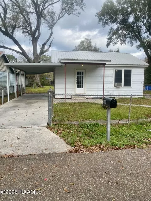 106 Hanes St, Lafayette, LA 70501
