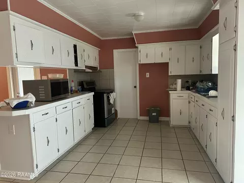 Kitchen - 124 Burberry Ln, Duson, LA 70529 photo 1 of 1