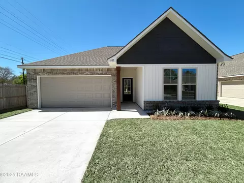 101 Oak Haven Dr, Lafayette, LA 70507
