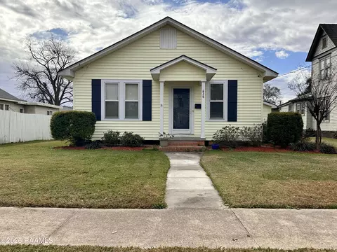 435 E Academy Ave, Jennings, LA 70546