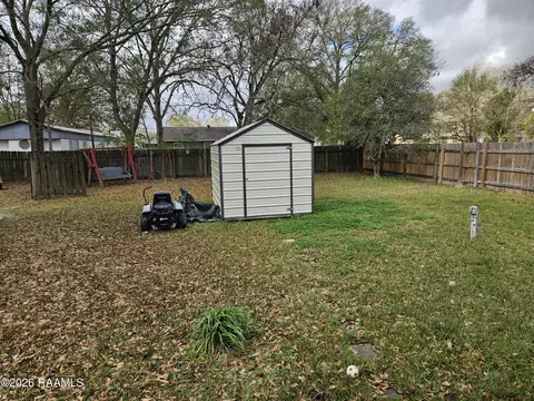 611 Halsey St, Eunice, LA 70535 photo 8