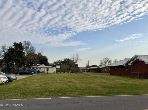 1525 Iberia St, New Iberia, LA 70560
