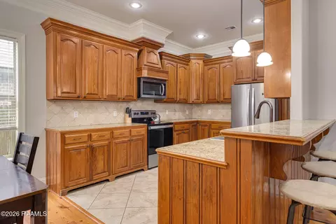 Kitchen - 119 Octavia Dr, Scott, LA 70583 photo 1 of 4