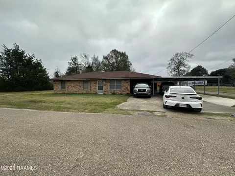 1637 Charlie St, Opelousas, LA 70570
