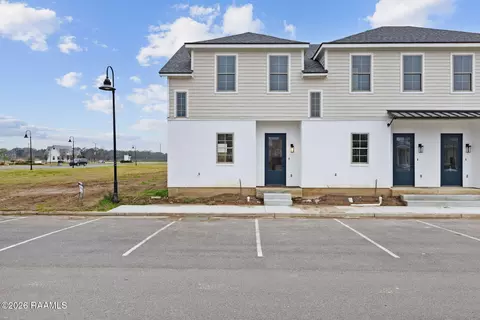 315 Sandstone Ave #101, Scott, LA 70583