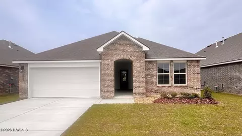 131 Lake Ridge Dr, Broussard, LA 70518
