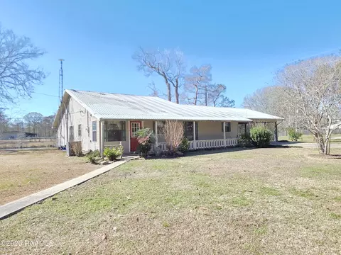 169 Hunter Ln, Krotz Springs, LA 70750