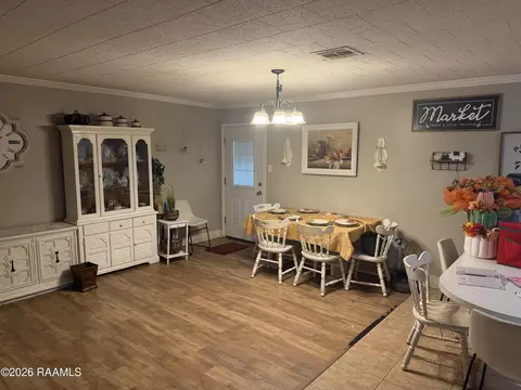 200 Thayer Ave, Eunice, LA 70535 photo 3