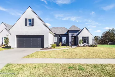 202 Ashgrove Ln, Youngsville, LA 70592