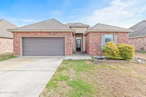 108 Hunters Hill Dr, Duson, LA 70529