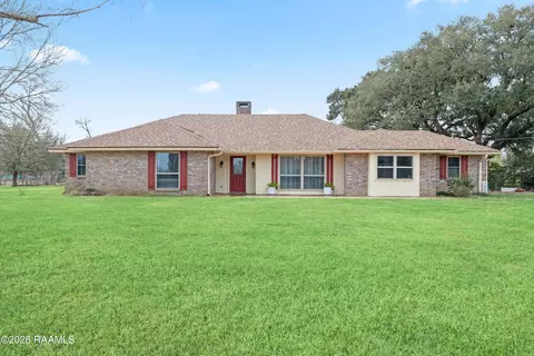 204 Smith Reed Rd, Lafayette, LA 70507