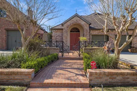 309 Oakleaf Dr, Lafayette, LA 70503