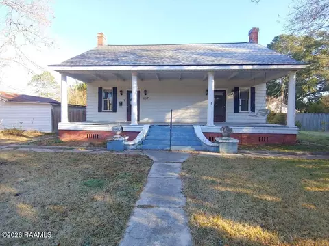 607 E Grolee St, Opelousas, LA 70570