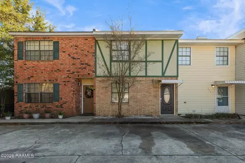 206 Southfield Pkwy #206, Lafayette, LA 70506