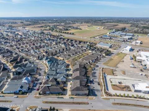 View/Area - 102 Stonehurst Dr, Youngsville, LA 70592 photo 6 of 7
