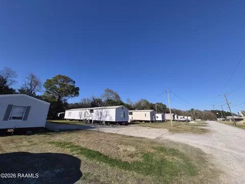 105 Nina Ln, Lafayette, LA 70508